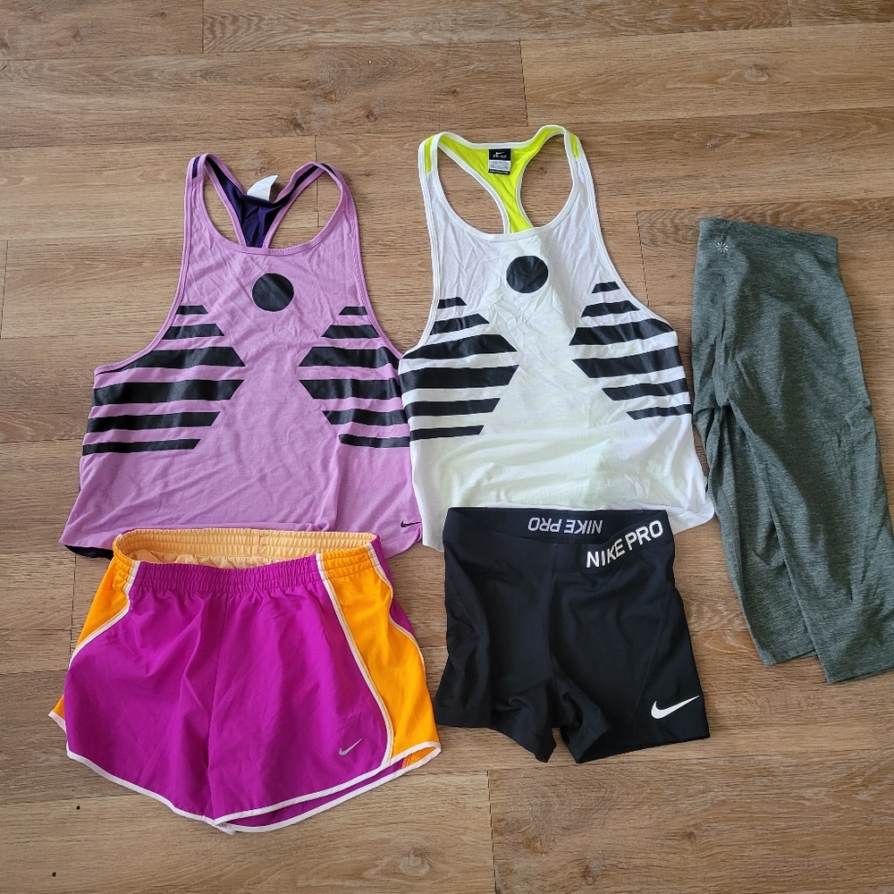 Nike womans bundle 5 pcs small running yoga gym